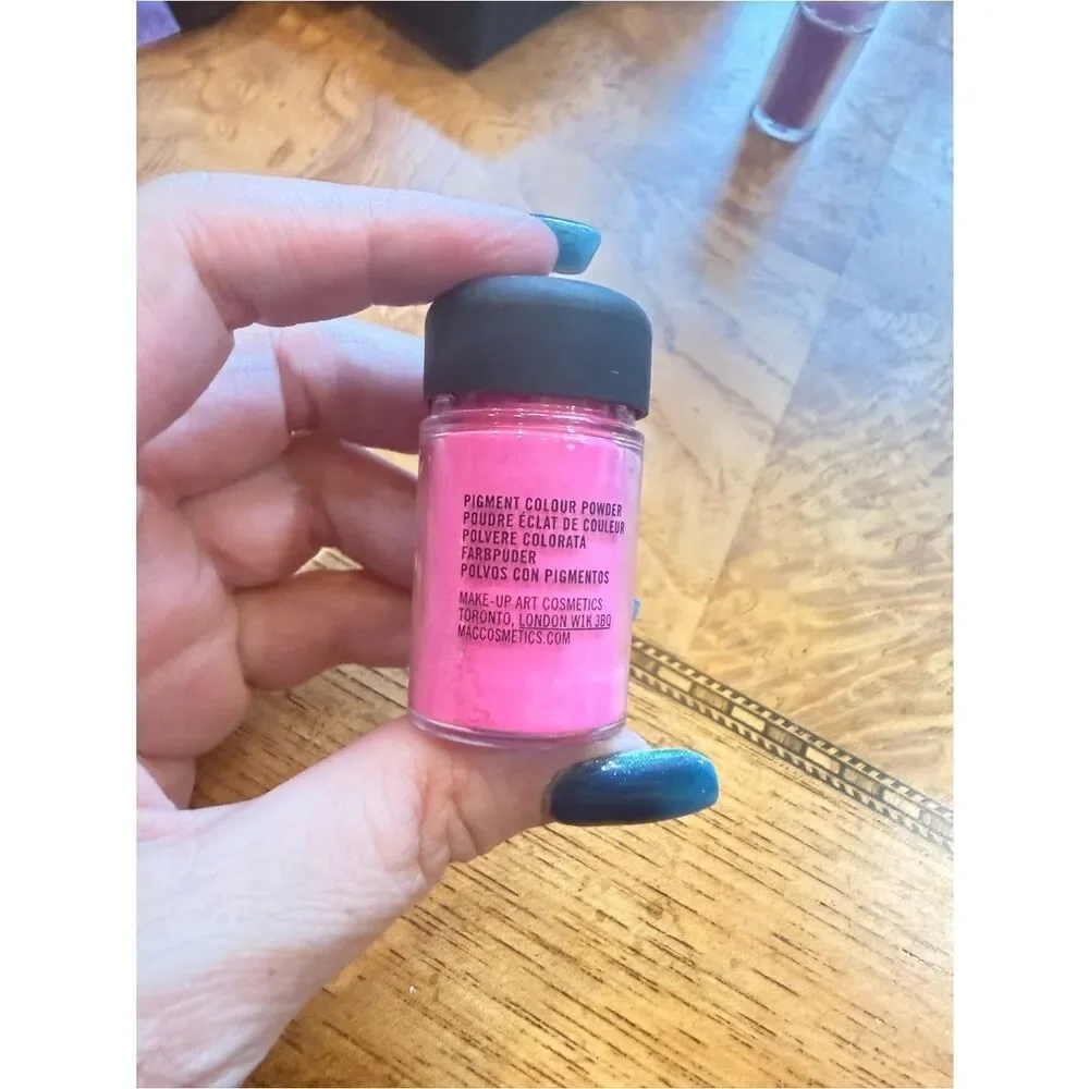 MAC Magenta Madness 855 Pigment + Sealed Pink Glitter Bundle DISCONTINUED